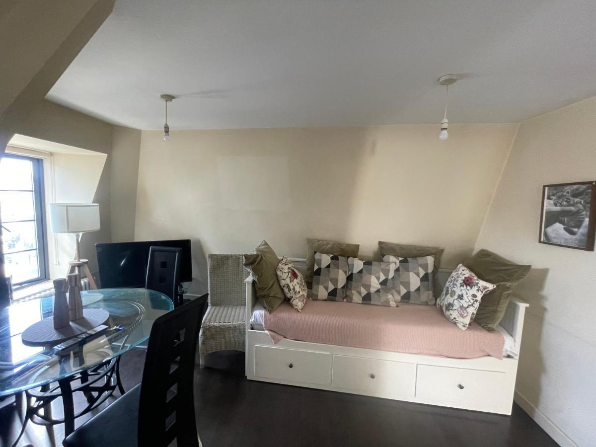Regent Apartment *