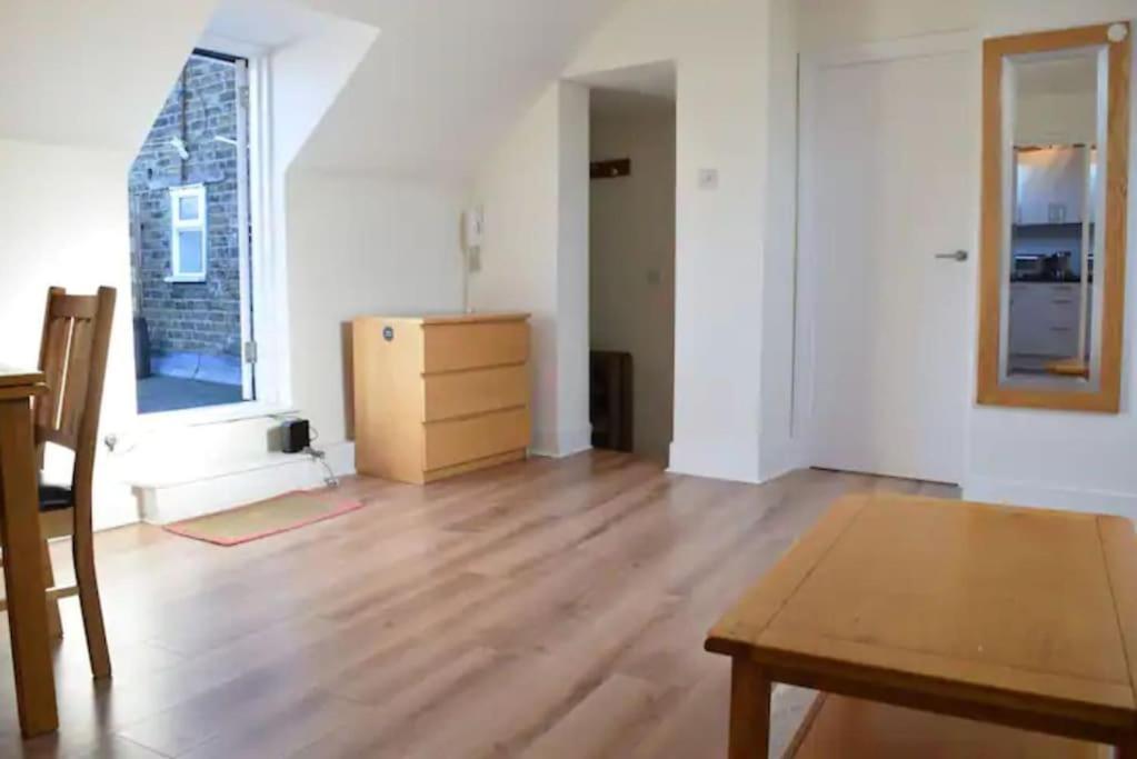 Apartamento Spacious 1 Bedroom W/ Outdoor Terrace *