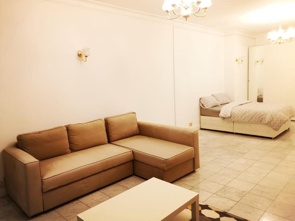 Accommodatie bij particulieren Large Spacious In Zone 2
