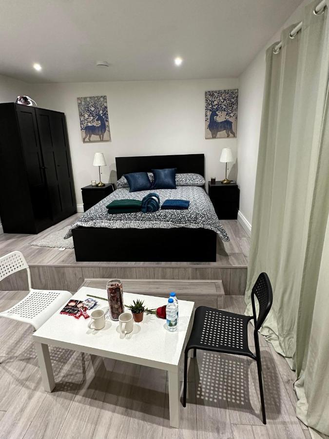 Apartment Charming In London