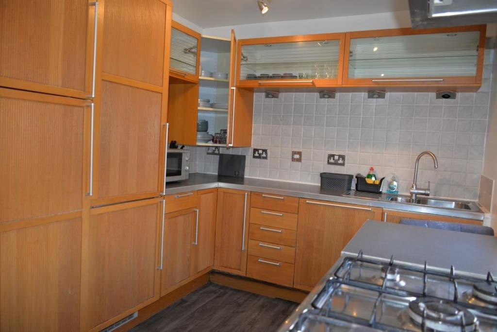 Zone 2, 2 Bedroom House Vakantiehuis Londen
