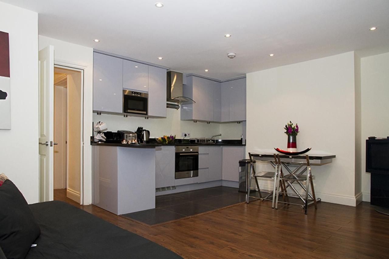 Appartement Holiday Lets - C *