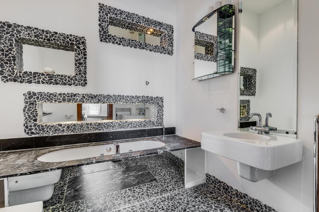 Care London- Apartamento Londres