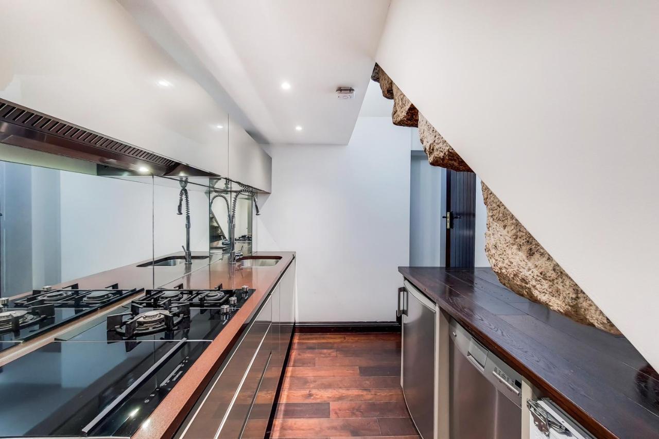 The Lyall Residences Apartment London