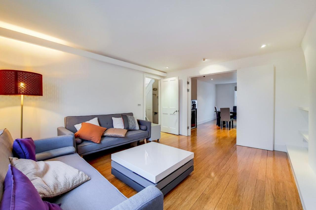 Apartment Eee London