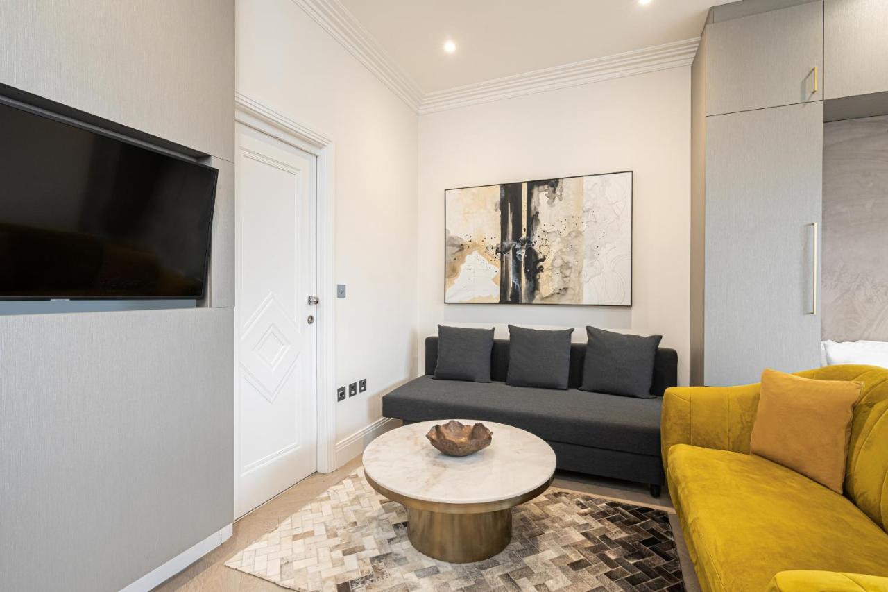 Modern Near Harrods And The Science Museum * London