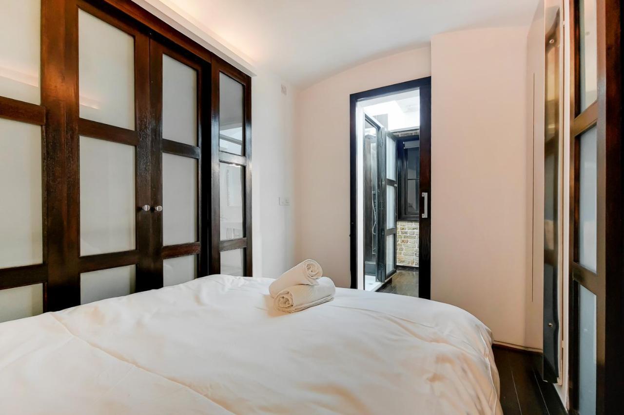 The Lyall Residences Apartment London