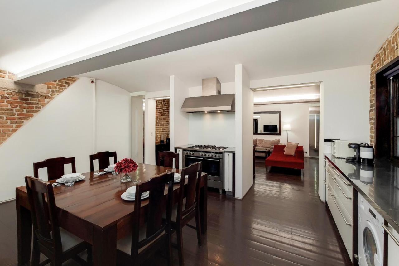 Apartment The Lyall Residences London