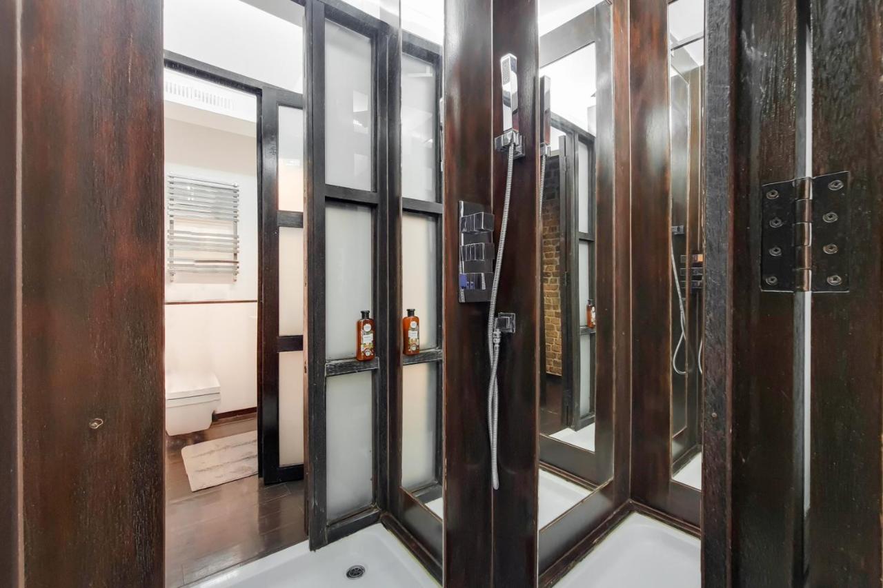 The Lyall Residences Apartment