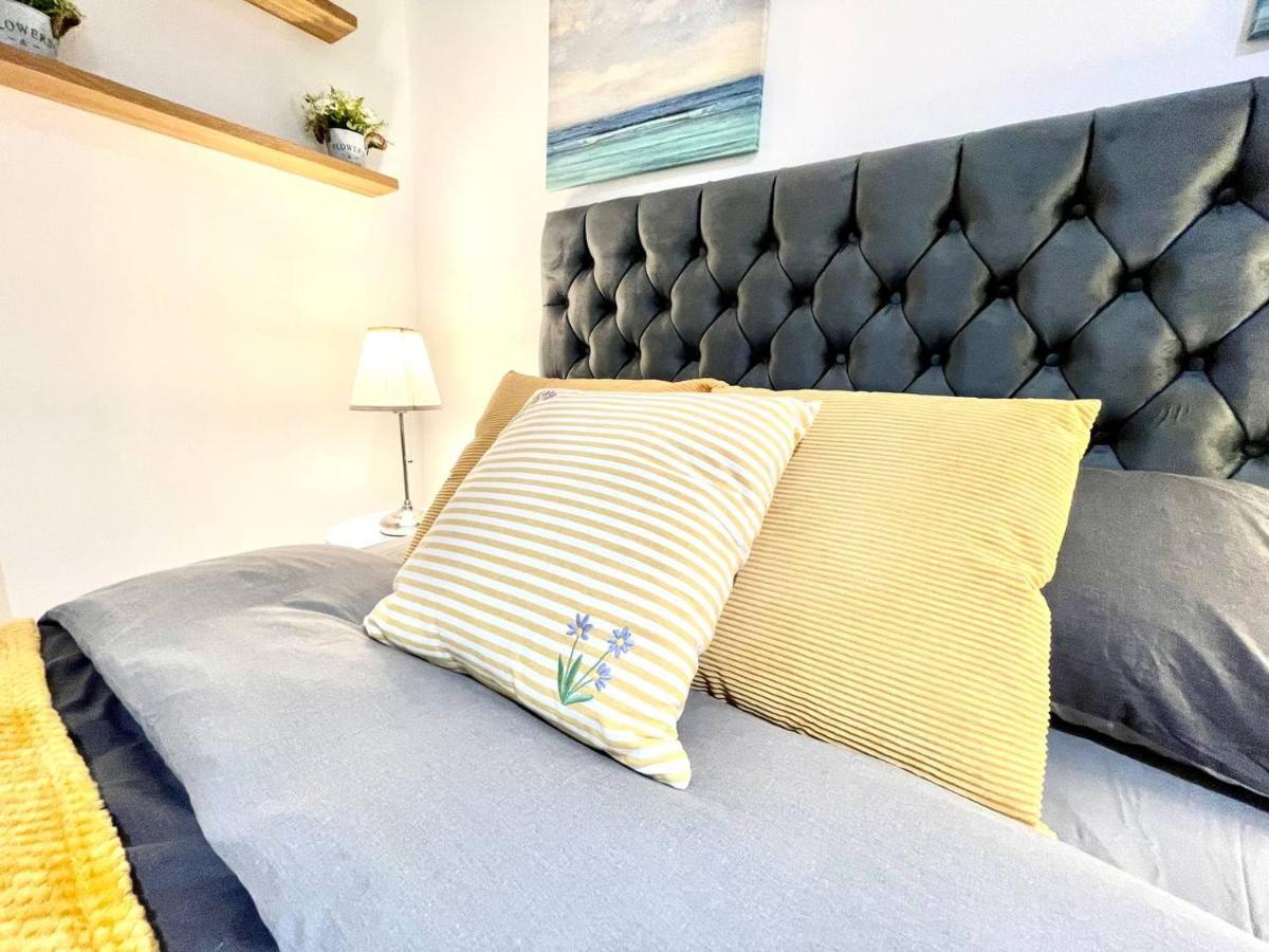 Cosmopolitan Guest house