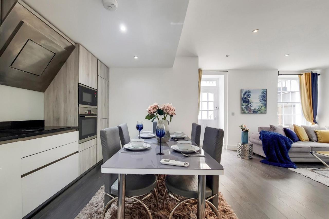 The Gloucester Residences *