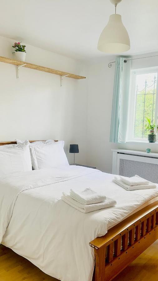 Appartement Amazing Location - Of London- 2 Bedroom Stunning Canal View House With Private Garden,parking & Balcony *