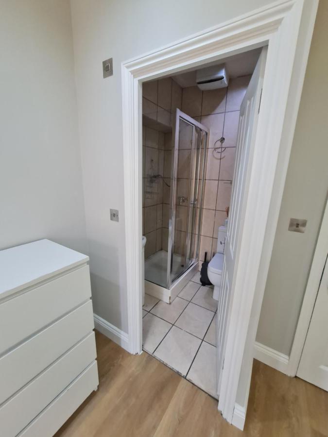 Lovely En-suite Bedroom R7 Apartamento