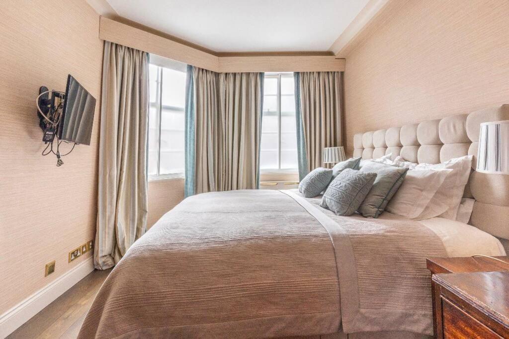 Apartment Sloane Street Luxurious / Modern Flat *