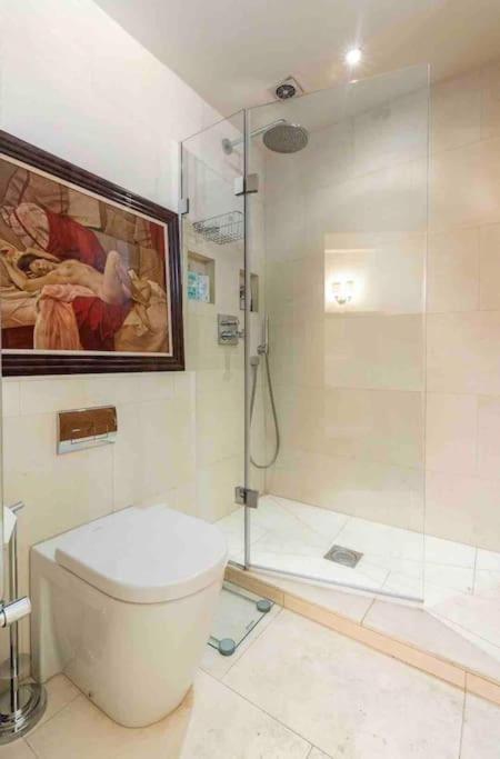 Apartment Sloane Street Luxurious / Modern Flat *