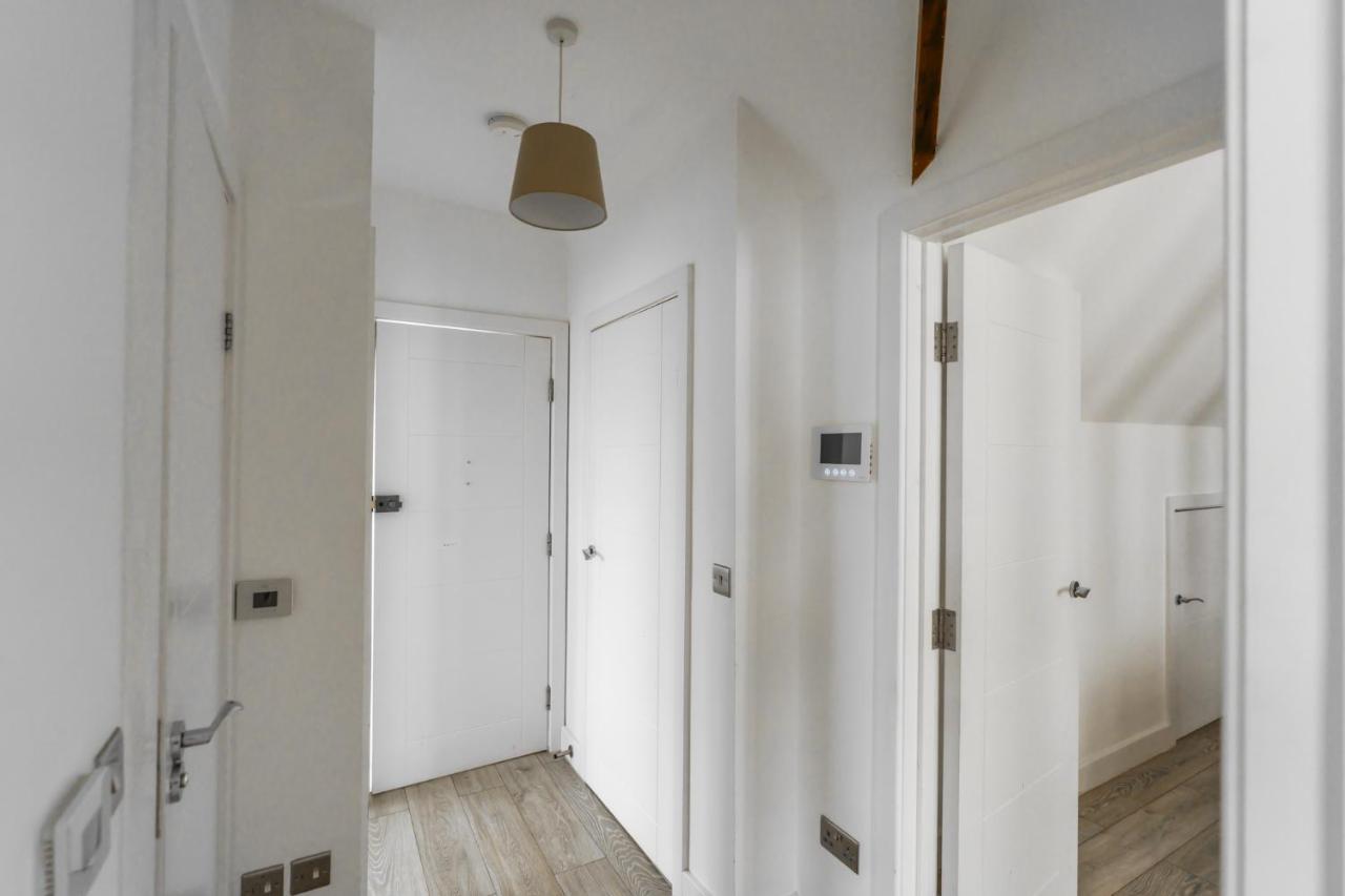 Appartement Floor High Street Kensington Londen