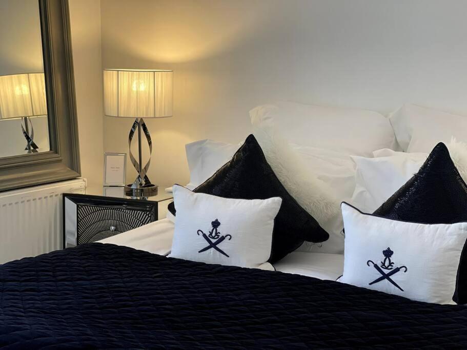 Apartment Chelsea Harbour London