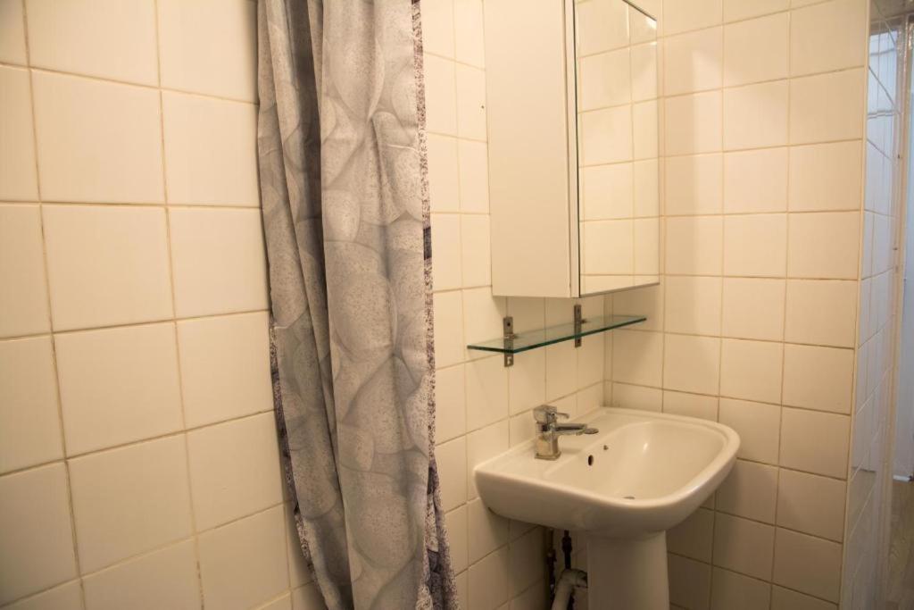Oxford Street Apartment