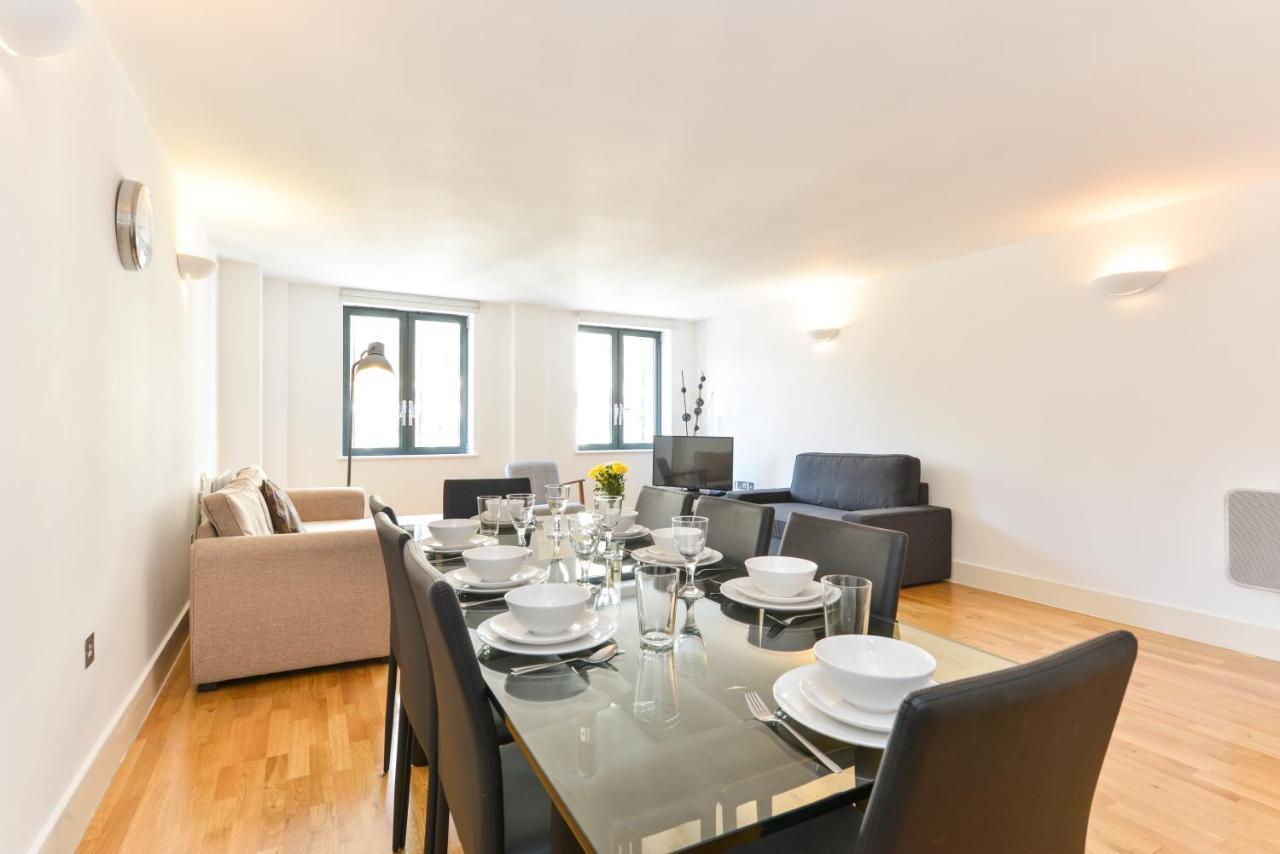 Apartment Lofts *