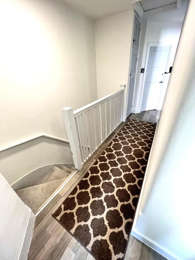 Guest house Comfortable Double For One Person London