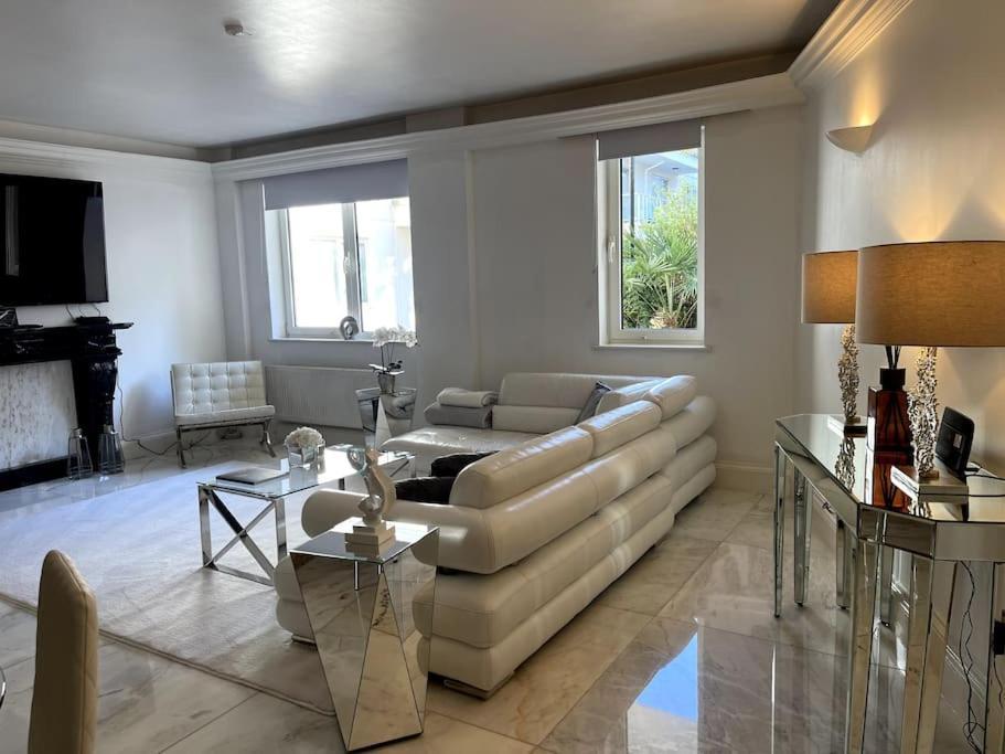Apartment Chelsea Harbour *
