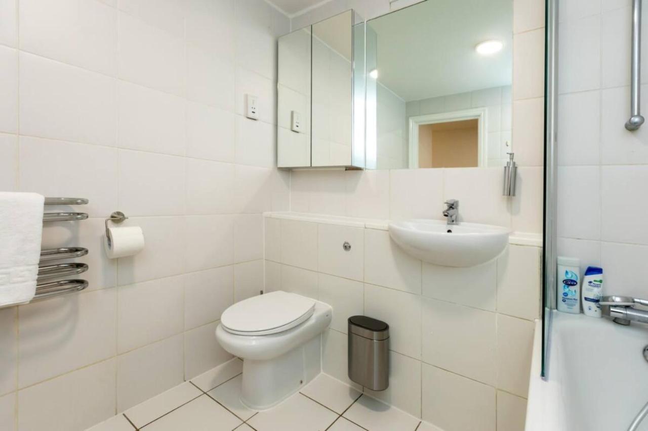 Newly Renovated 1bd Flat - Camden * Londen