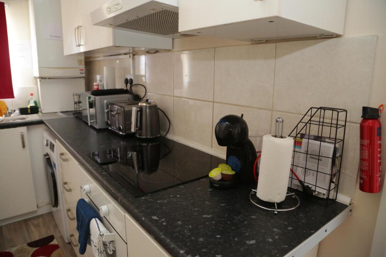 Canning Town Warms Cozy One Bedroom London