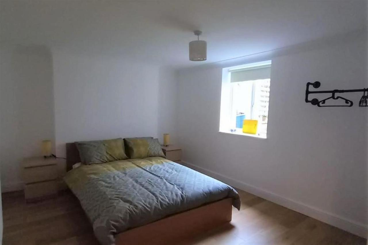Apartamento 2 Bedroom Victorian Garden Flat *
