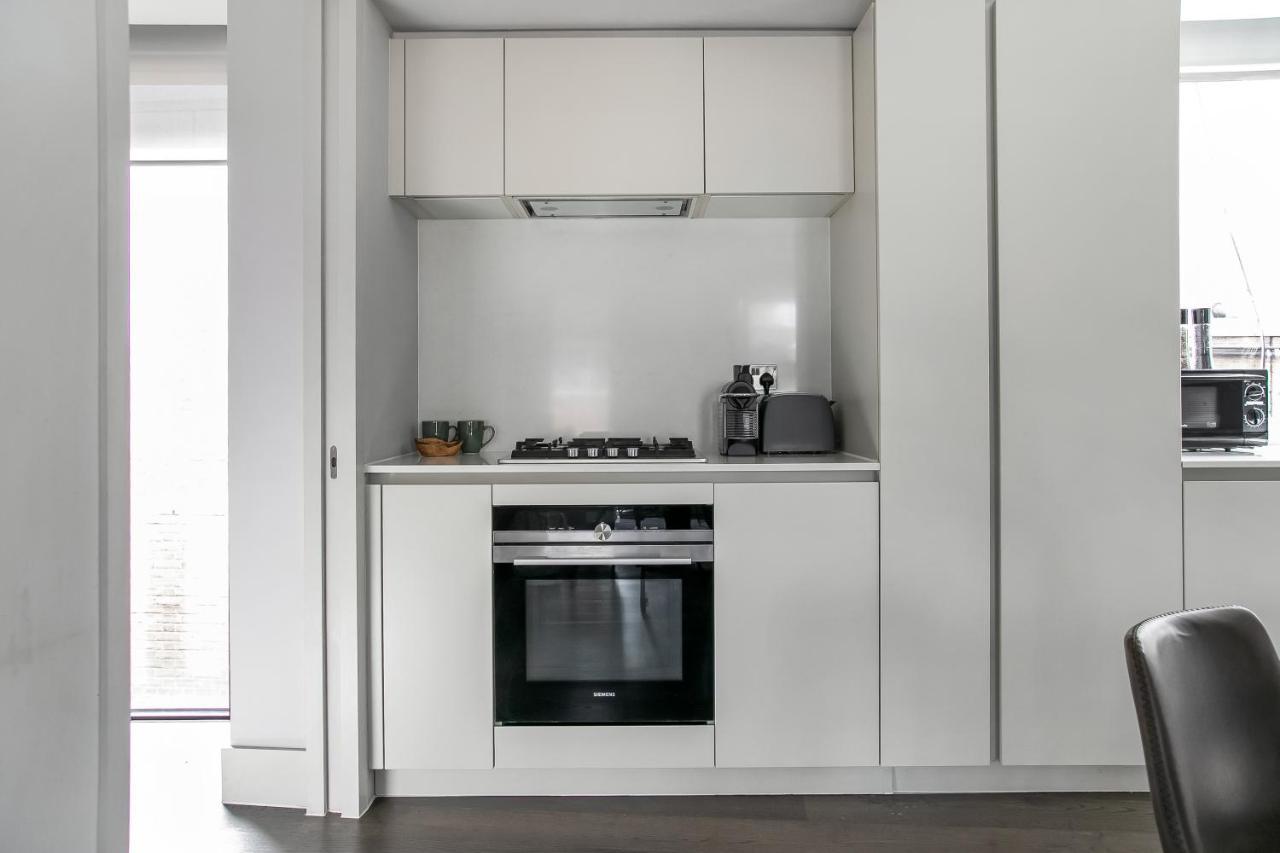 New Build-air Con-2 Bedroom-two Bathrooms 6 Appartement Londen