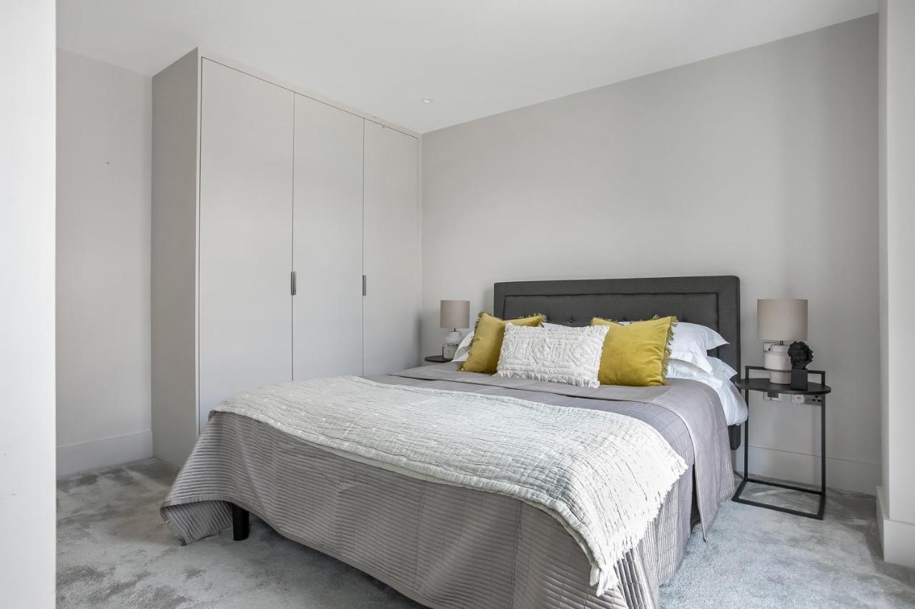 Appartement New Build-air Con-2 Bedroom-two Bathrooms 6 Londen
