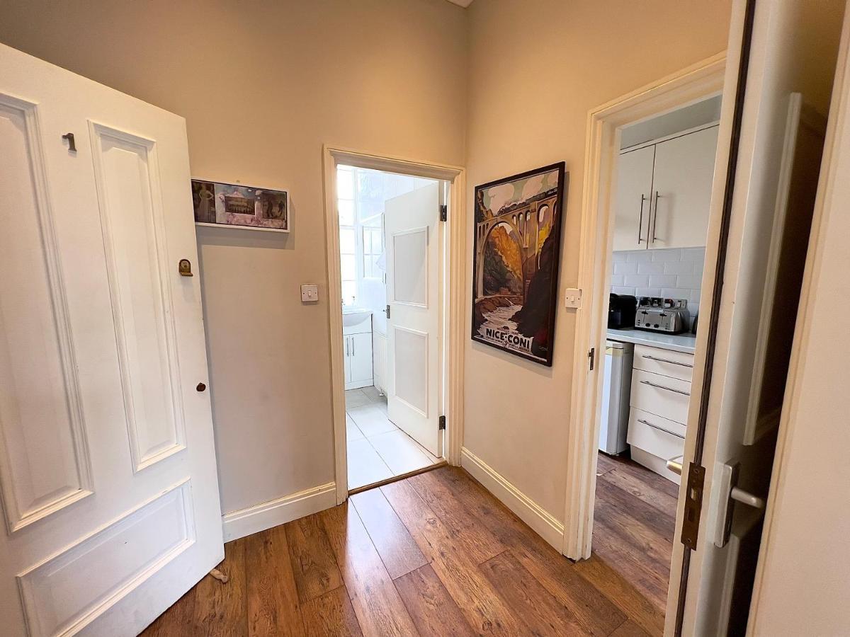 Super Flat In The Heart Of Westminster Apartment London