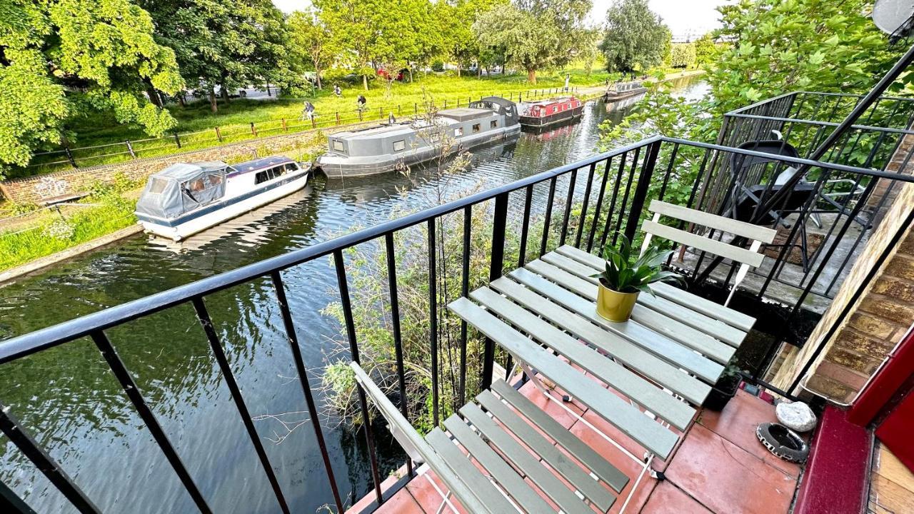 Appartement Amazing Location - Of London- 2 Bedroom Stunning Canal View House With Private Garden,parking & Balcony Londen