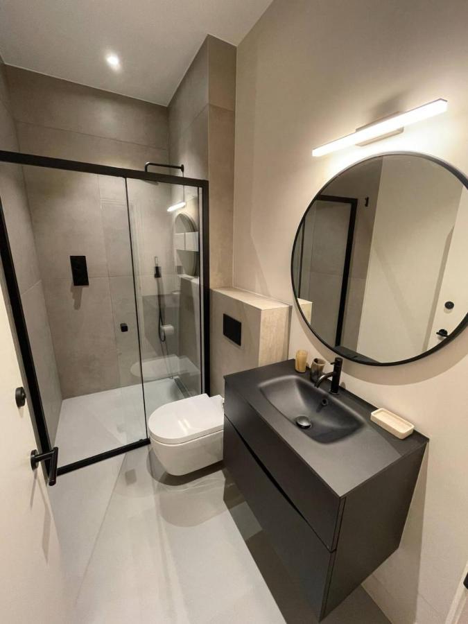 Sleek & 1bd Flat - Battersea Park London