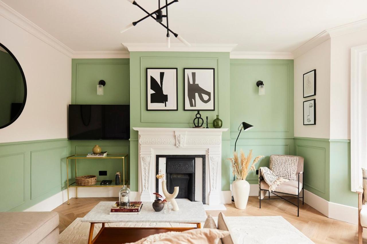 The Elmfield Road Wonder - Dazzling 2bdr Flat Apartment London