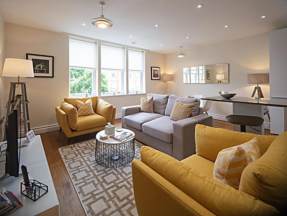 Kensington High Street One Bed * London