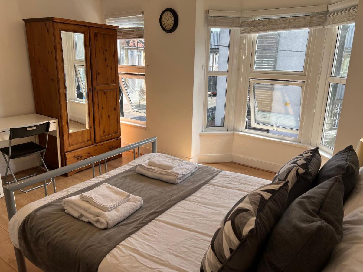 Stratford Cozy Double * London