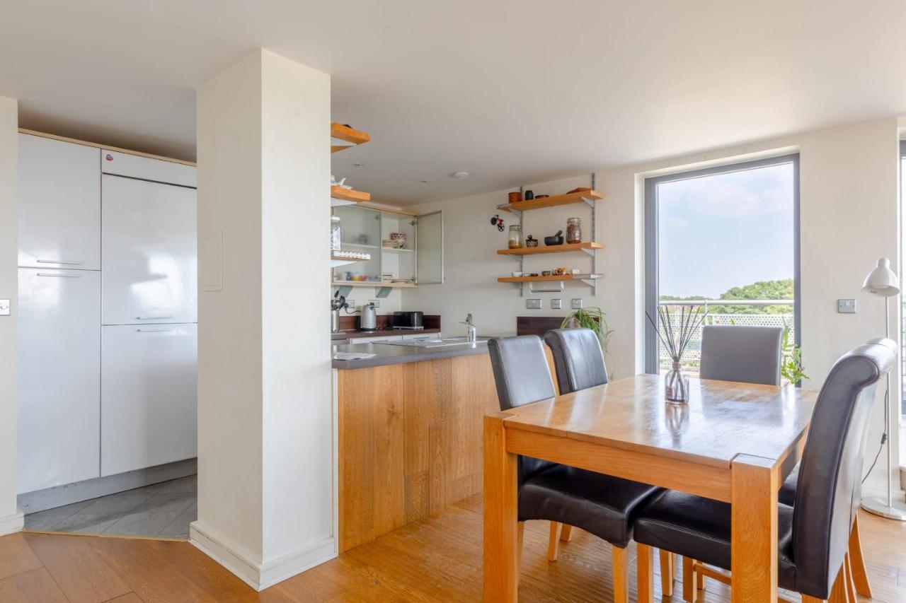 Lovely 2bd Flat With Balcony - Stoke Newington