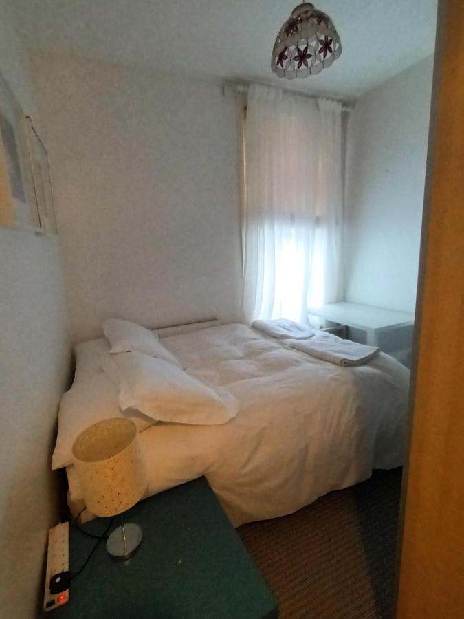 Apartment 3 Bed Lovely Garden Flat Wandsworth *