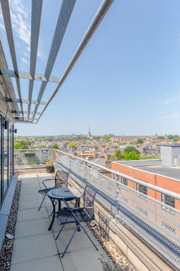 Apartment Lovely 2bd Flat With Balcony - Stoke Newington London
