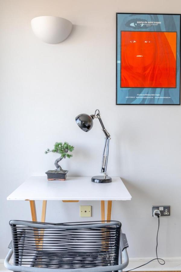 Lovely 2bd Flat With Balcony - Stoke Newington