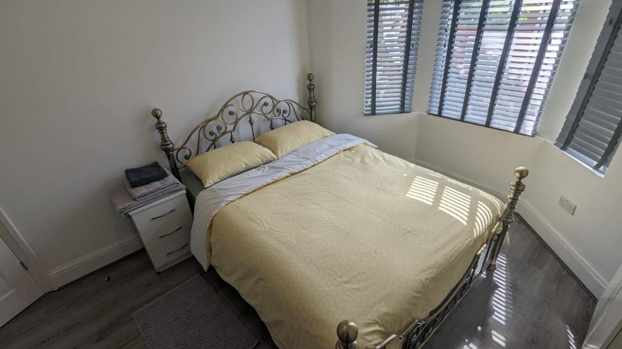 Rahal Eastham Homestay London