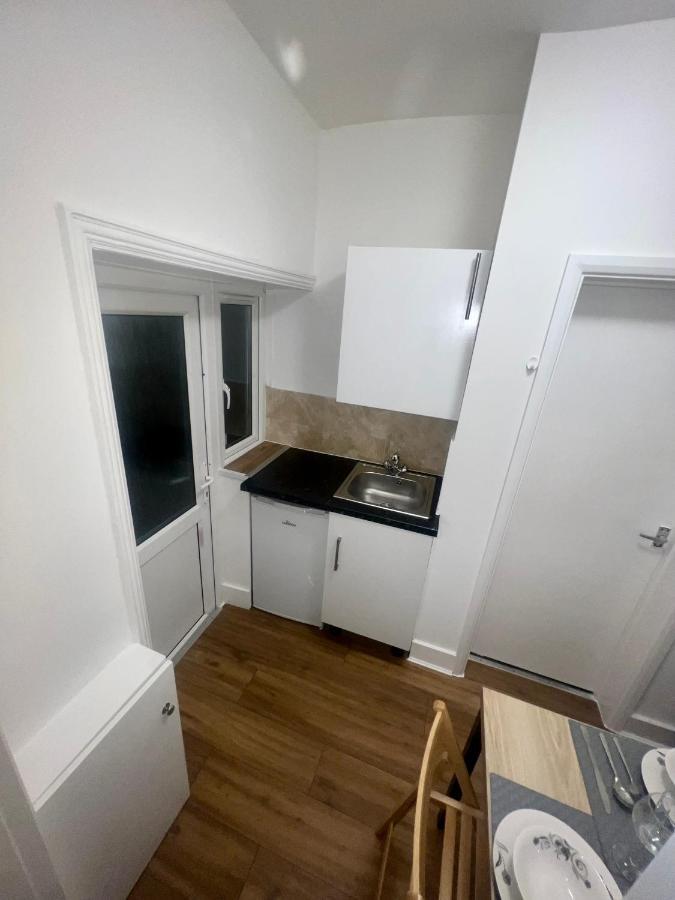 Leisure Studio Flat In Golders Сasa de vacaciones *