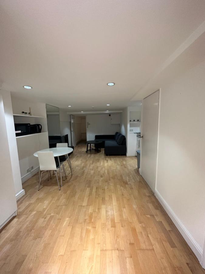 Finchley Road * London