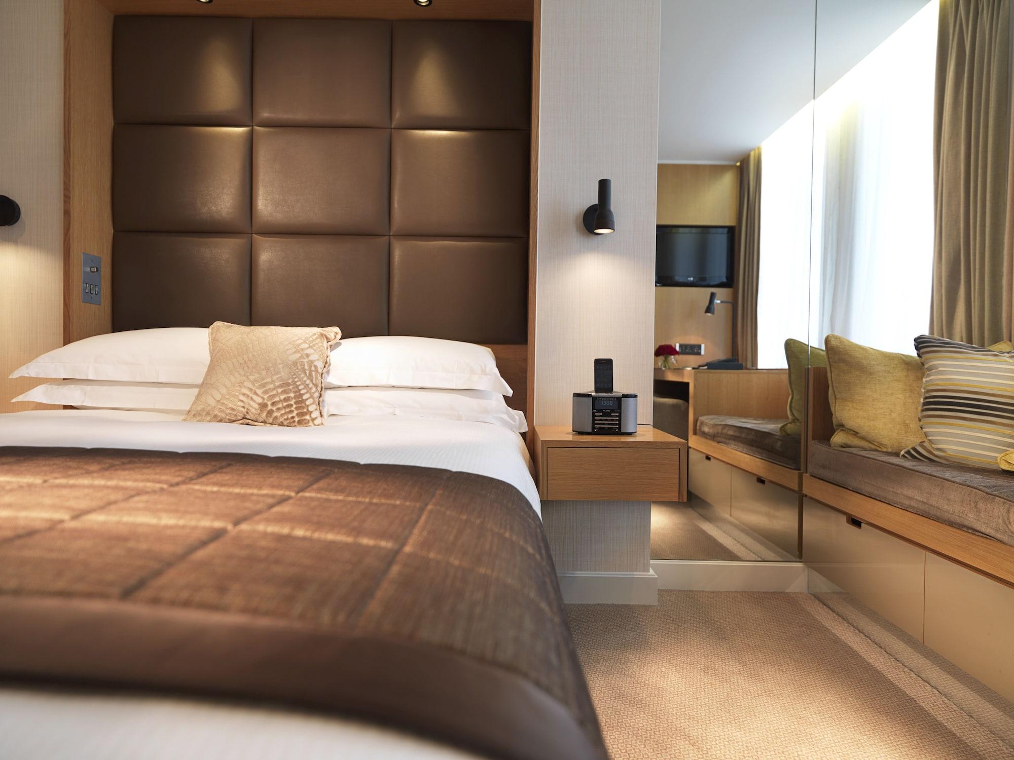 Royal Garden Hotel London