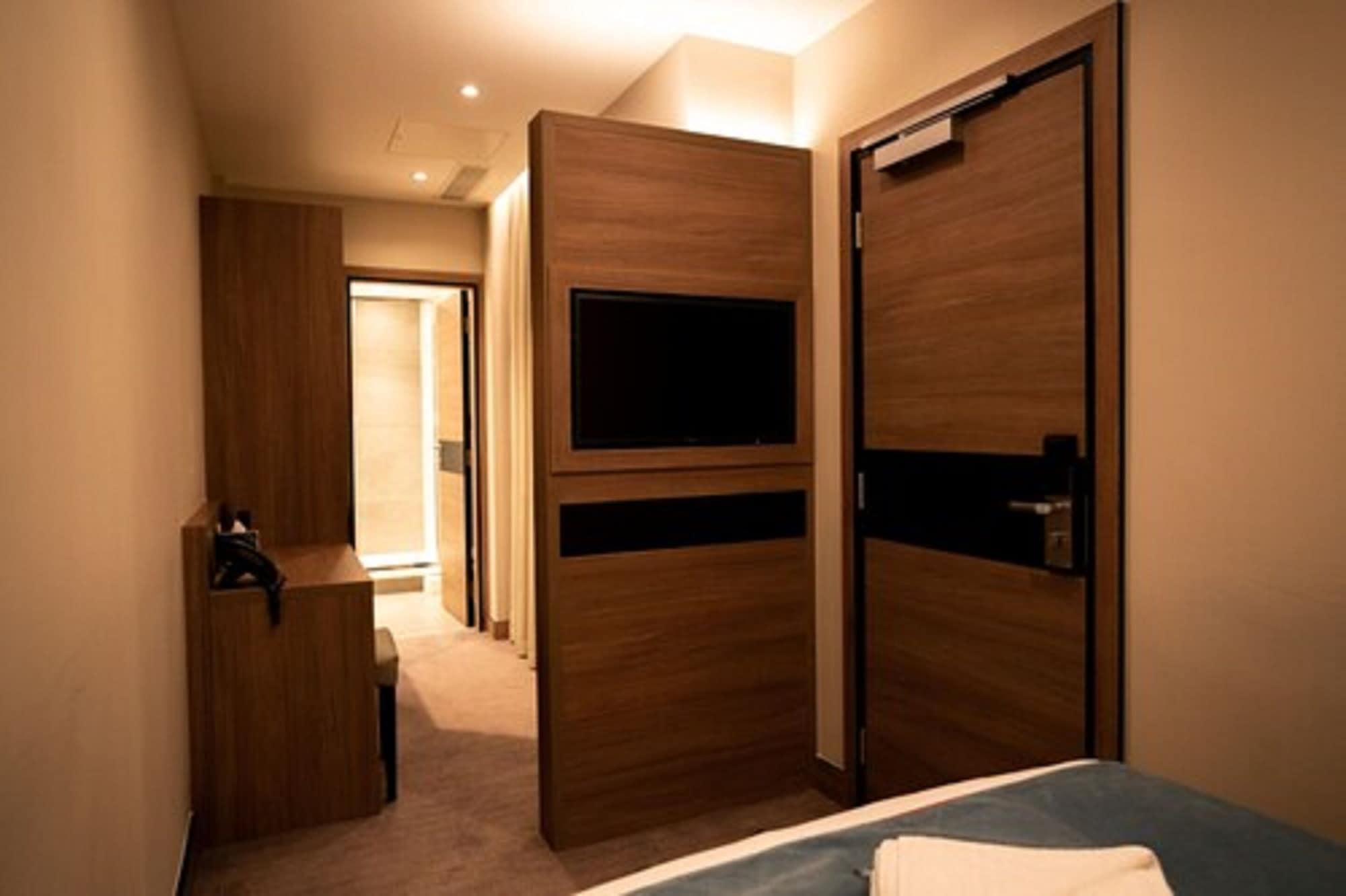 Oxford Hotel London