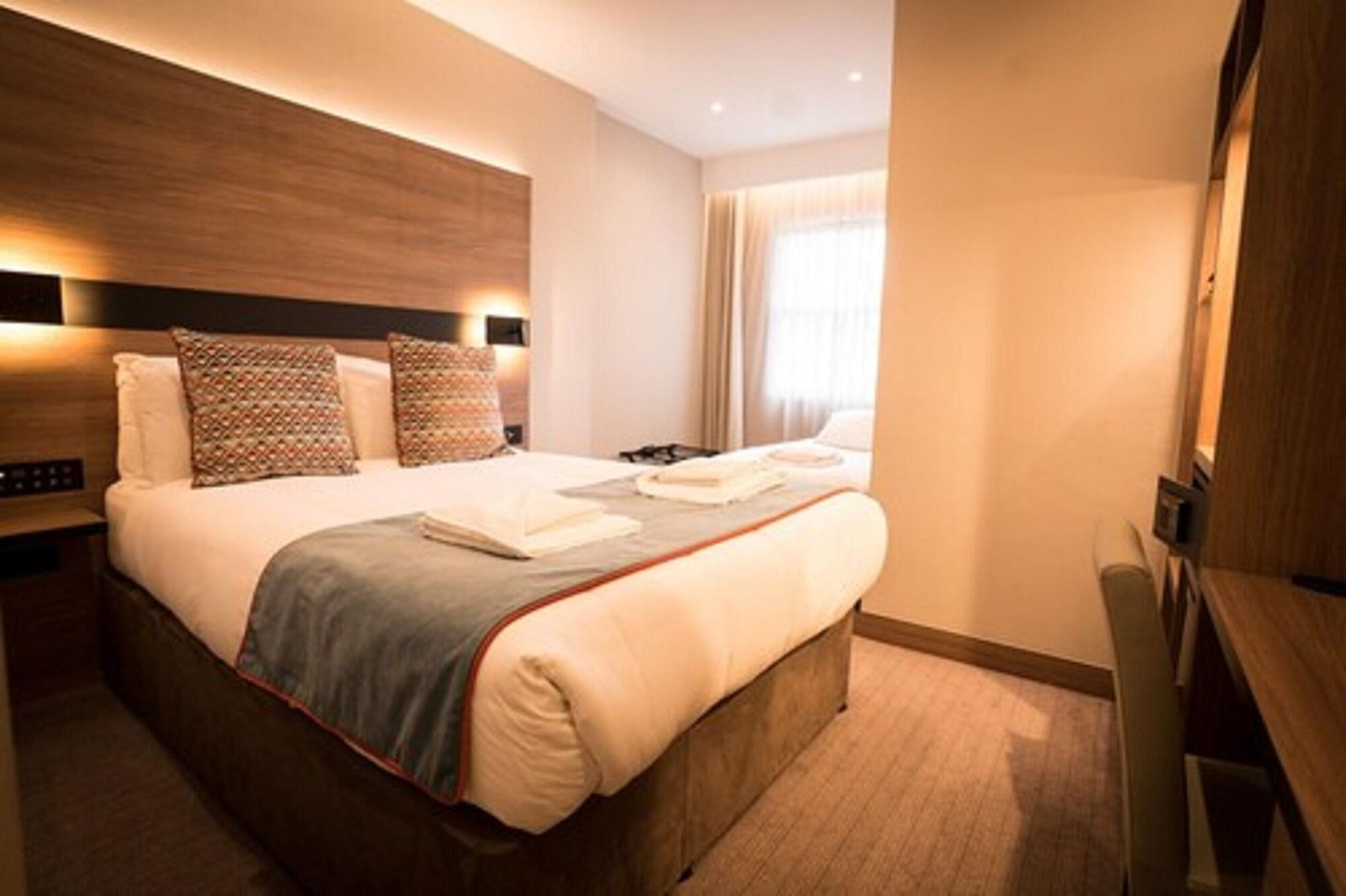 Oxford Hotel