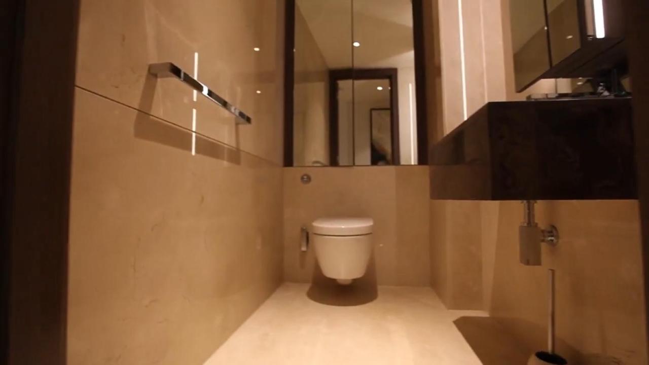 Apartment Luxurious Three Bedroom Flat In Chelsea Creek
