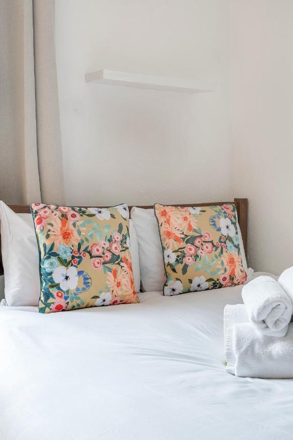 Vauxhall Getaway Apartamento