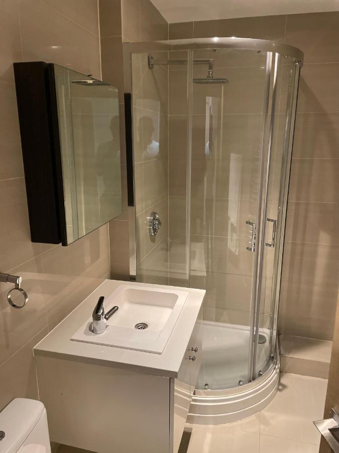 Mac-stephneil Homes Apartment