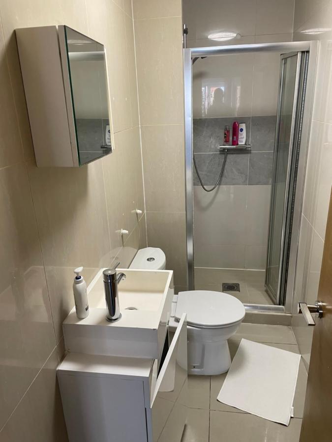 Mac-stephneil Homes Apartment London